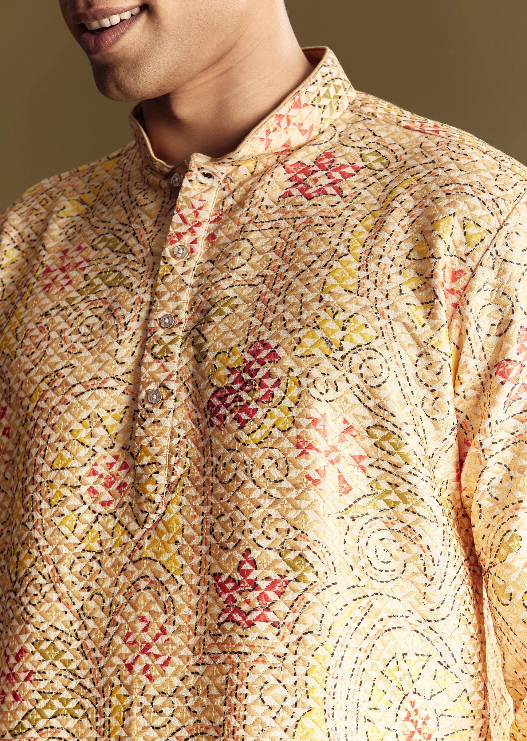 Beige Linen Kurta Set With Minimalist Detailing - Image 3