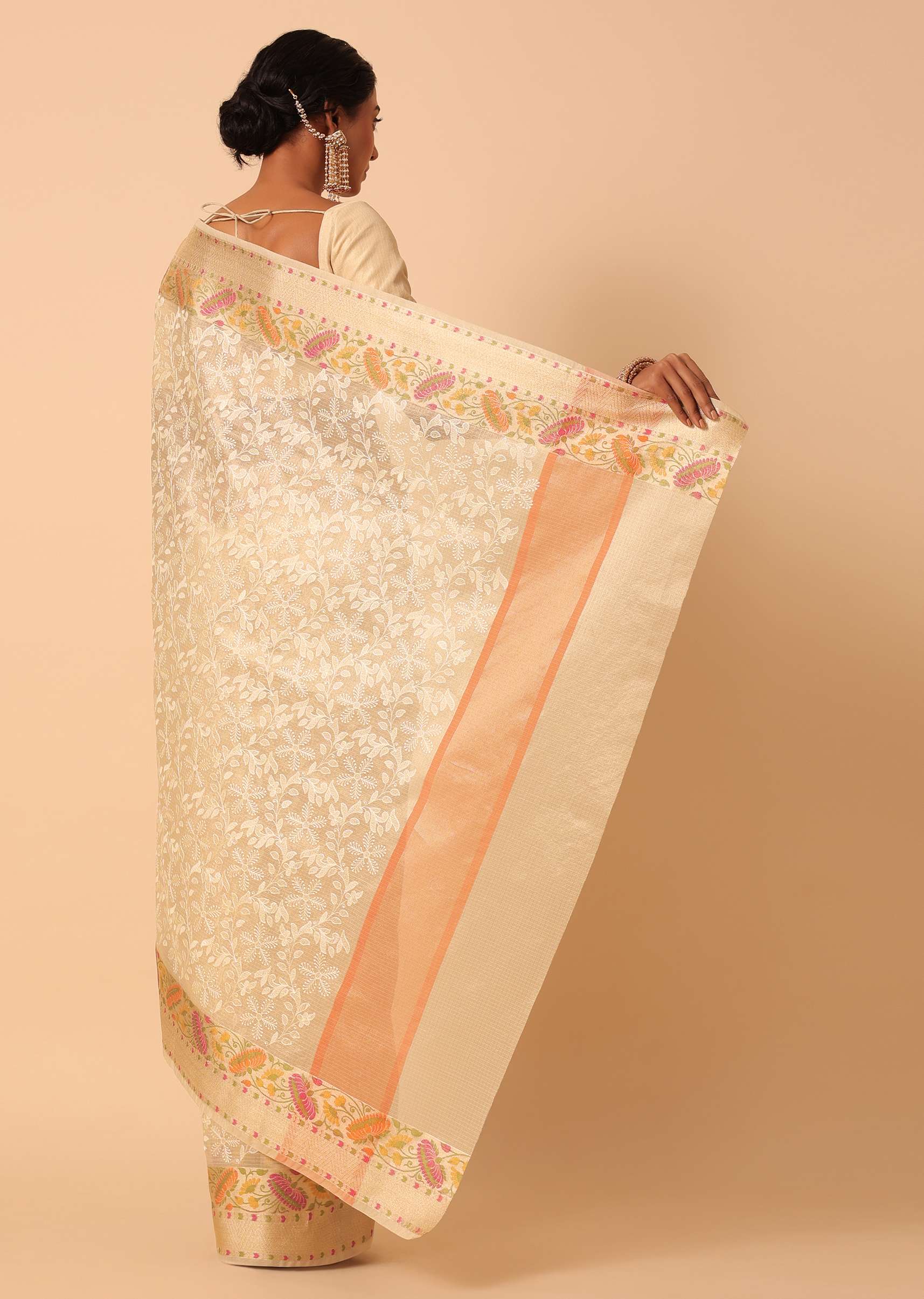 Beige Saree In Kora Silk With Floral Motif Multicolor Thread Work And Unstitched Blouse Piece - Image 5