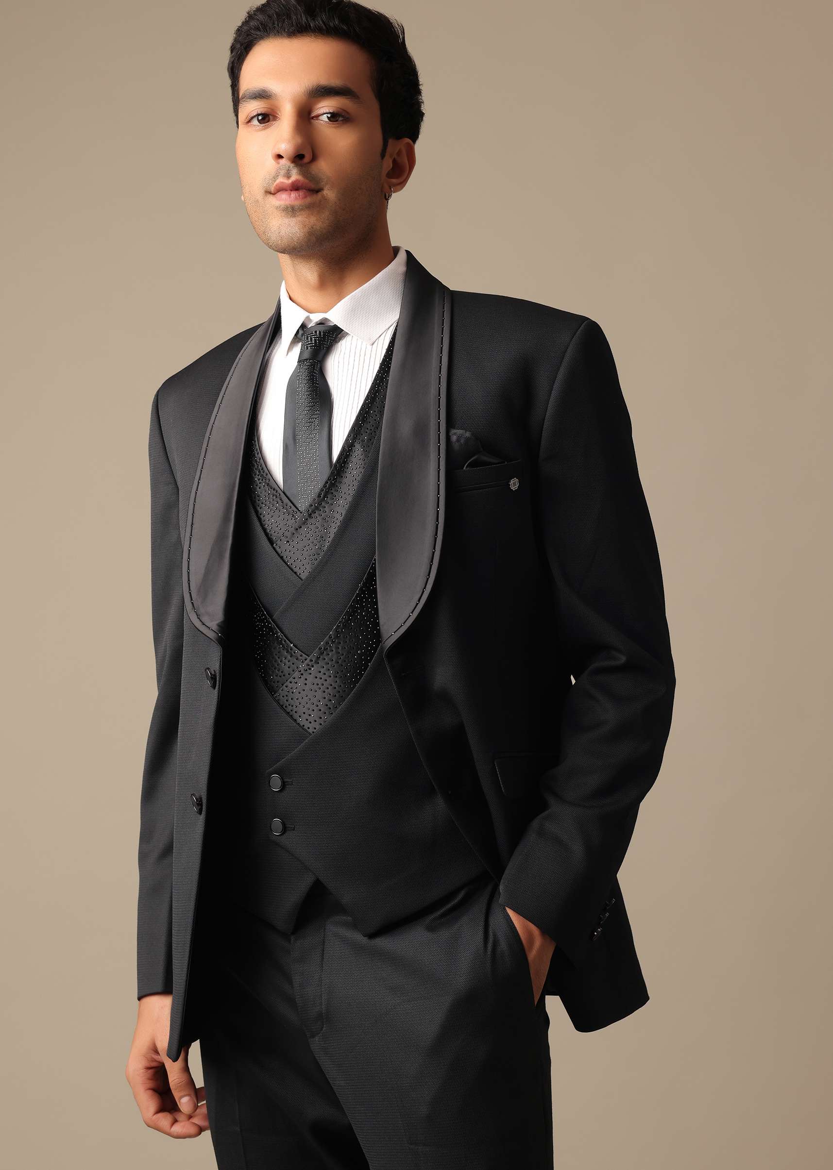 Black Blazer And Pant Set Tuxedo In Terry Rayon - Image 18