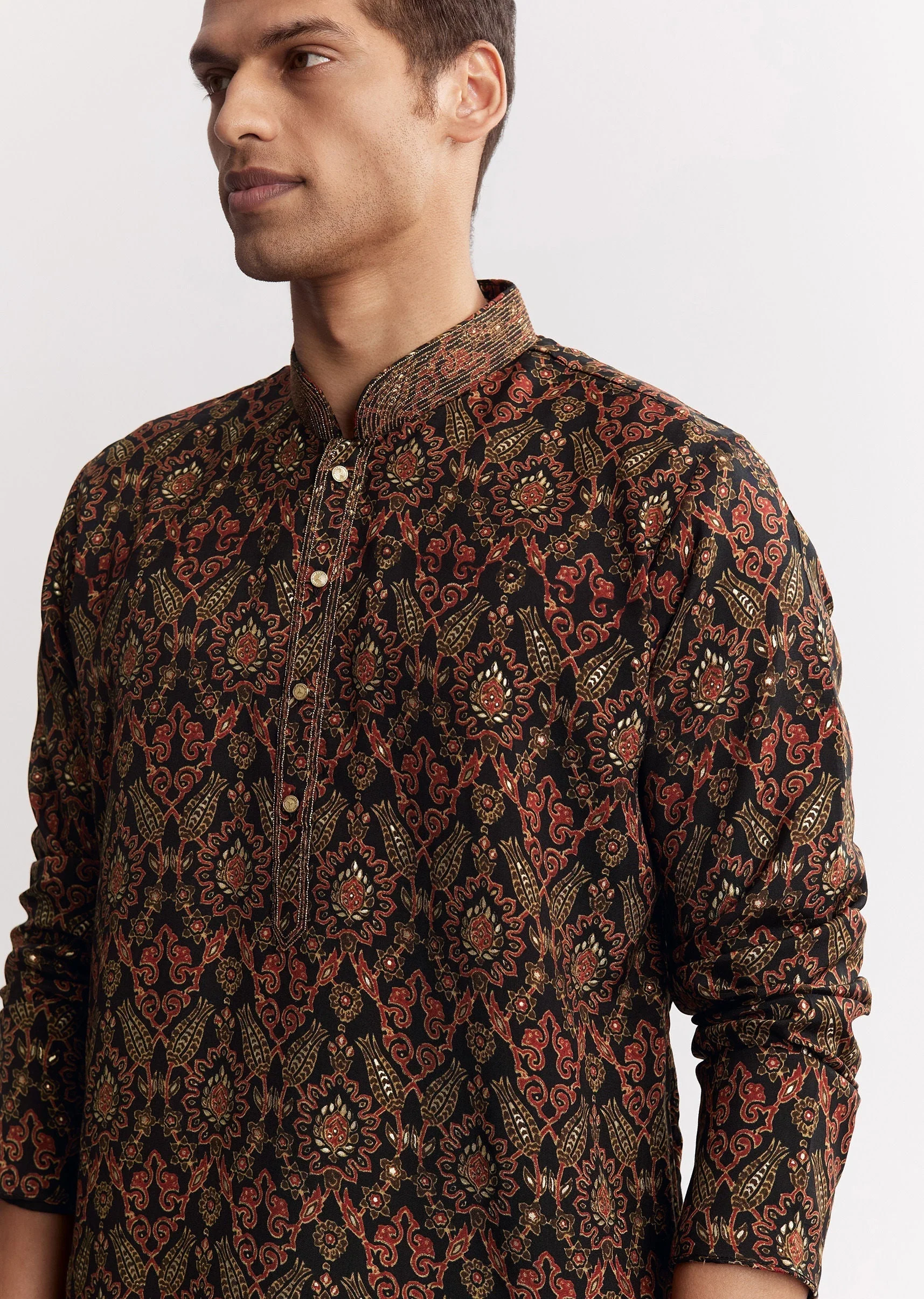Black Chanderi Printed Kurta Set With Mandarin Collar - Image 3