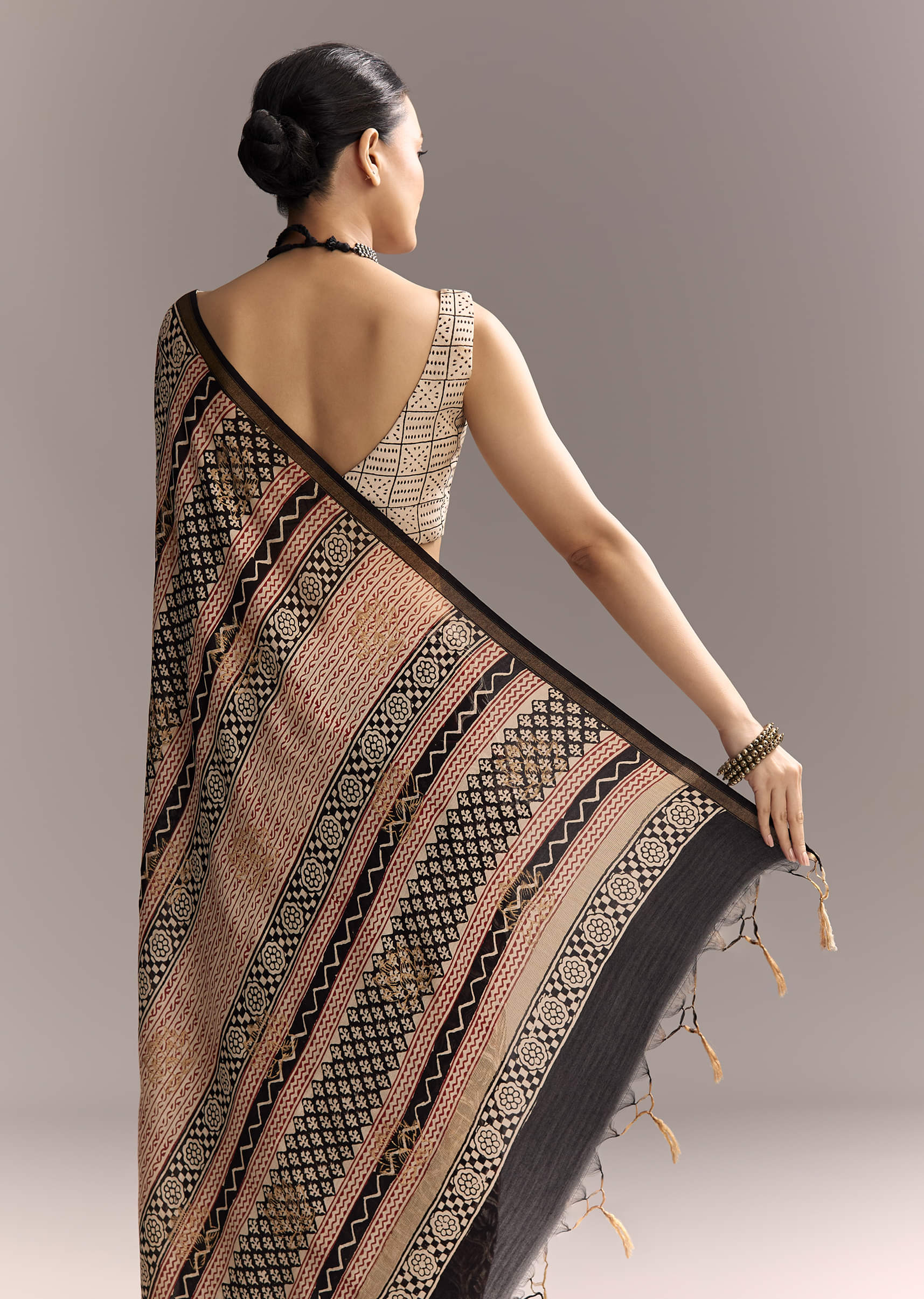 Black Linen Saree With Authentic Ajrakh Print And Maroon Border - Image 6