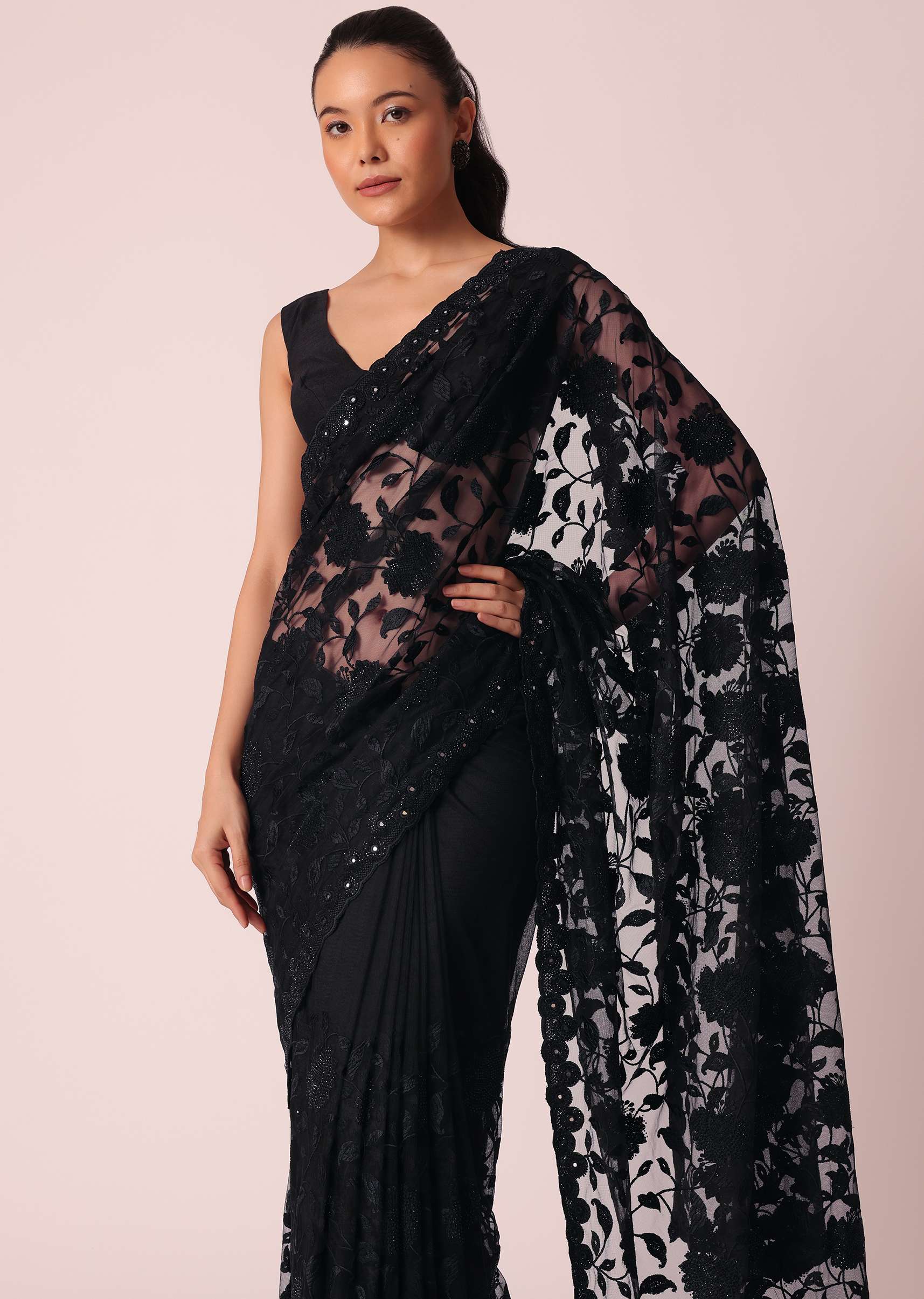 Black Net Saree With Floral Threadwork And Unstitched Blouse Piece - Image 12