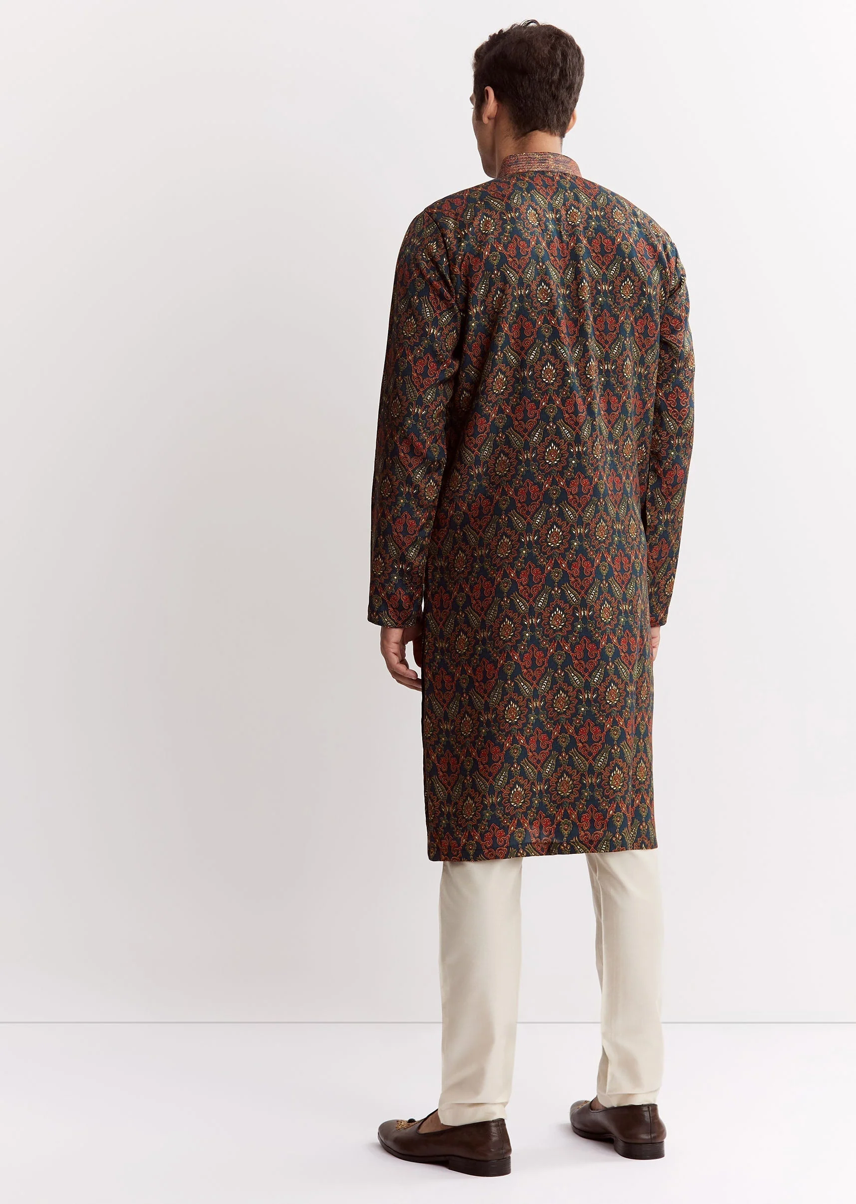 Blue Chanderi Printed Kurta Set With Mandarin Collar - Image 5