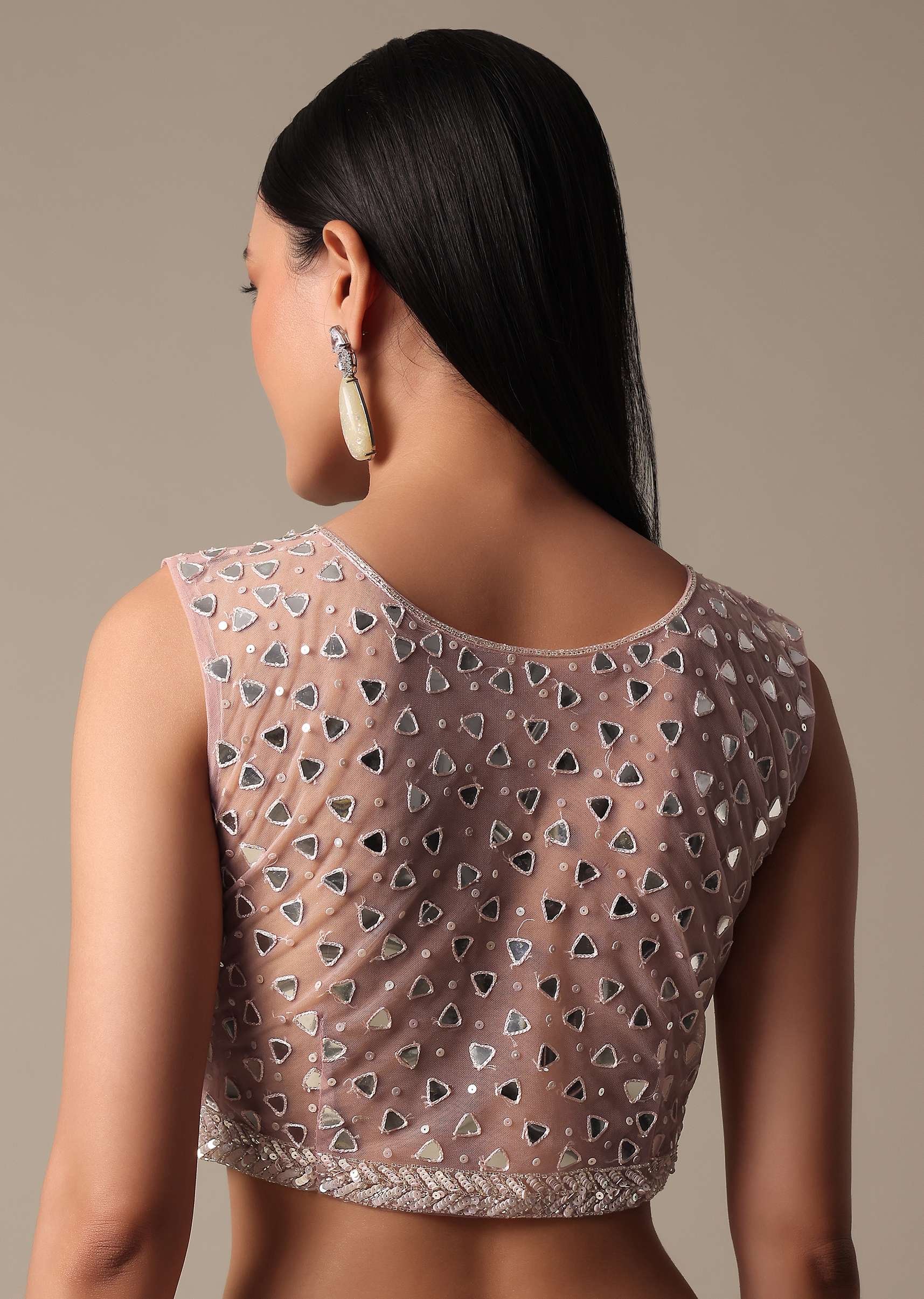 Chic Pink Saree With Ready Made Blouse - Image 6