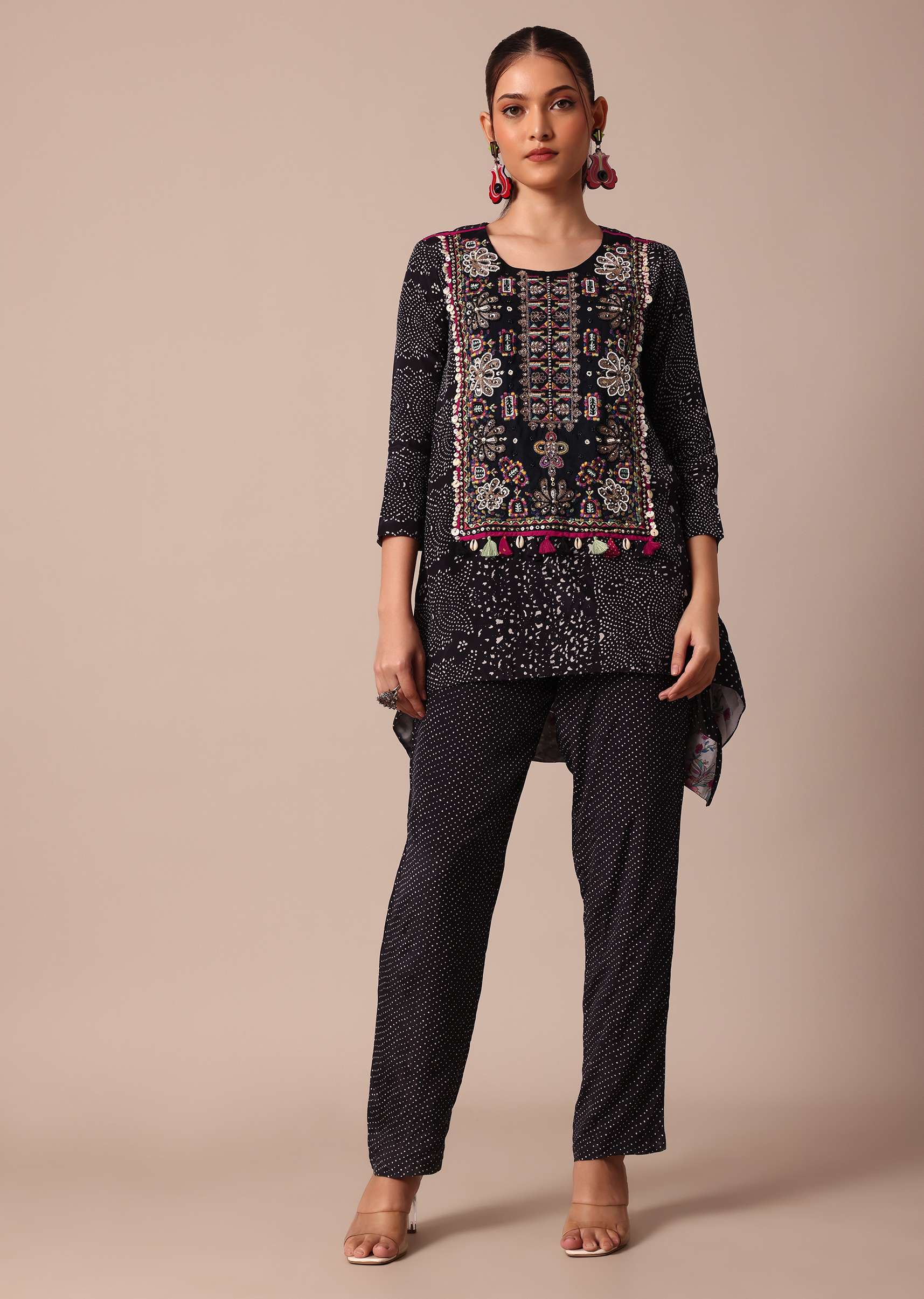 Classic Black Silk Printed Embroidery Kurta Pant Set - Image 3
