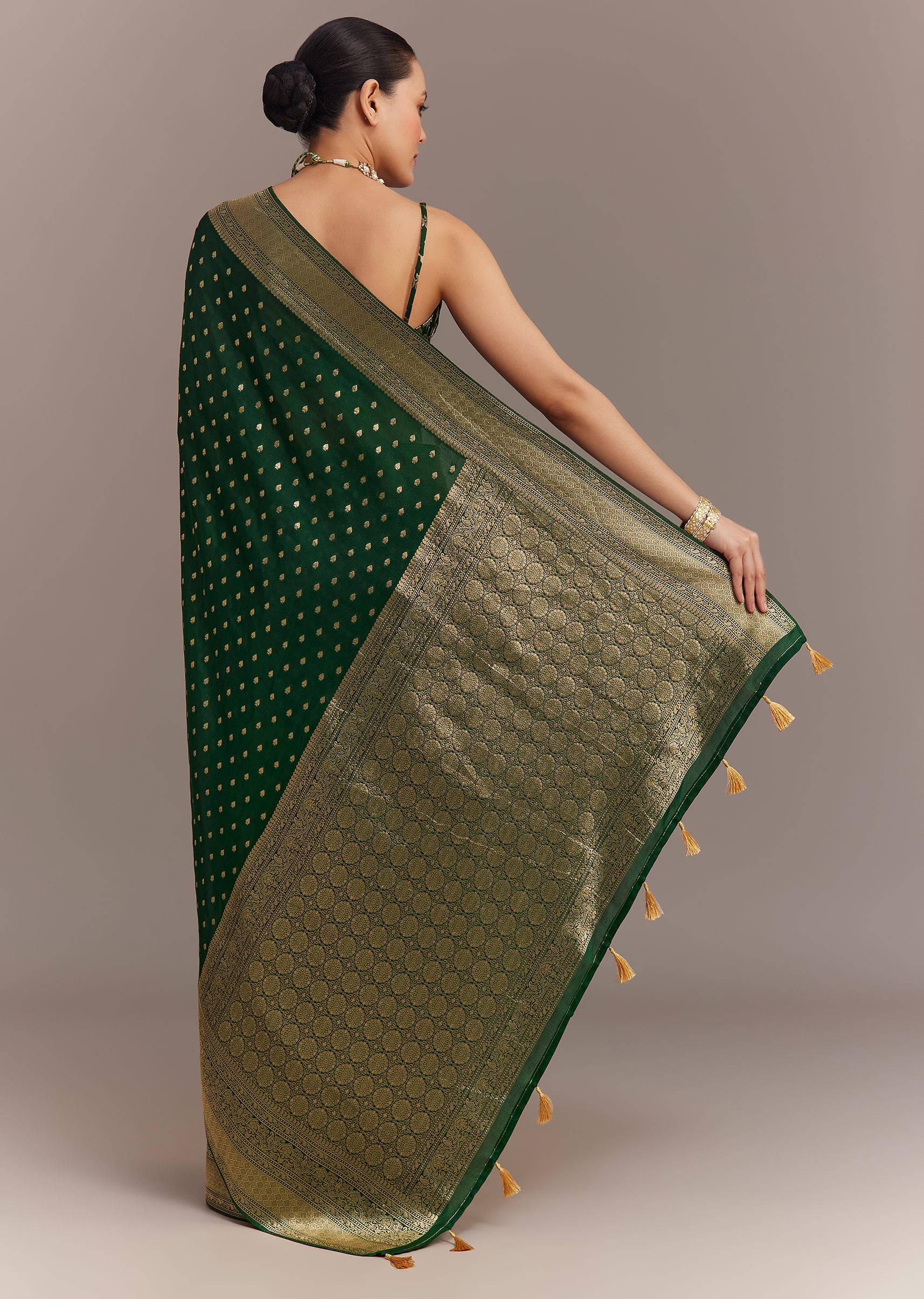 Dark Green Tissue Silk Saree With Zari Border Butti And Pallu - Image 4