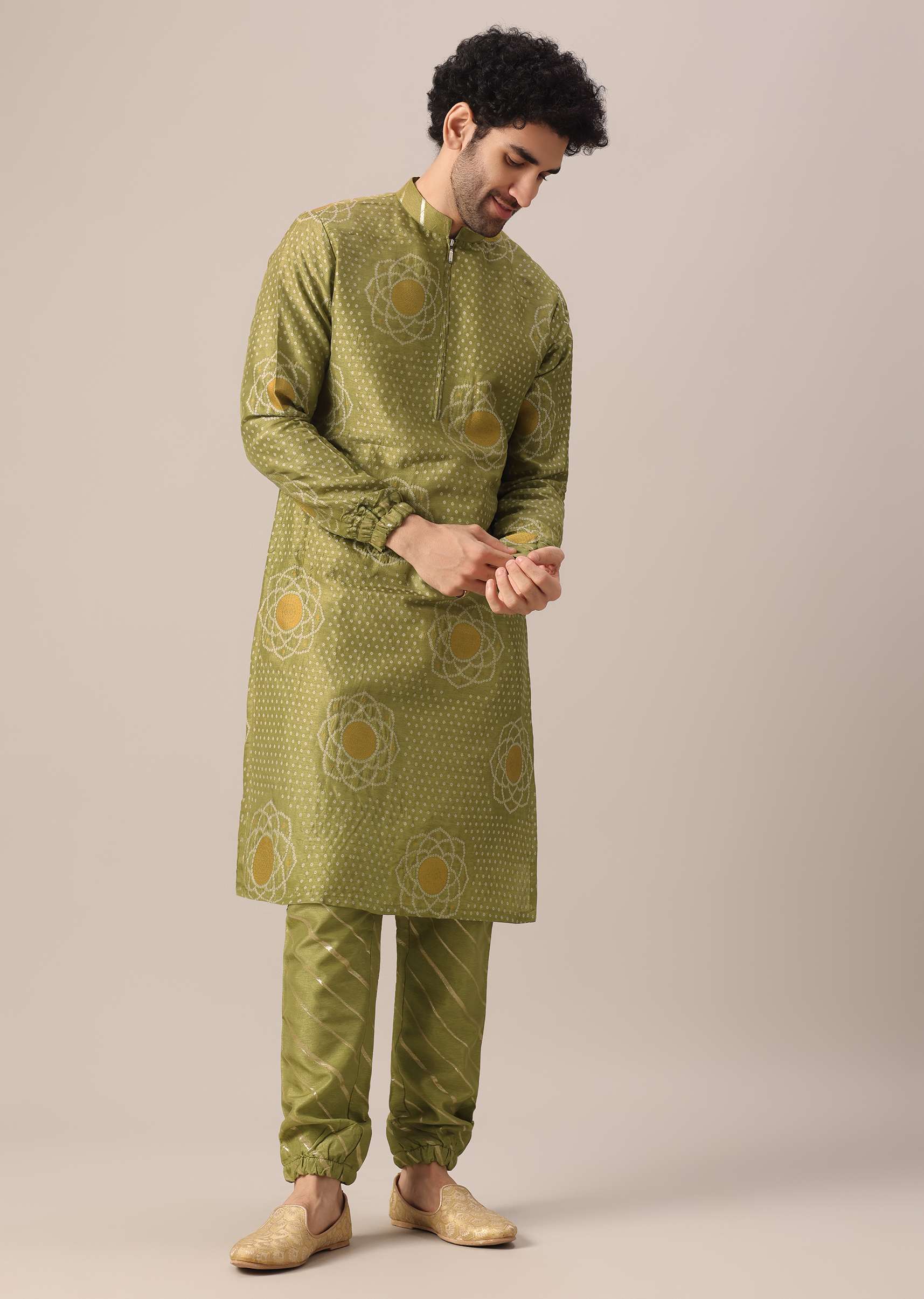 Green Printed Kurta Set In Brocade - Image 4