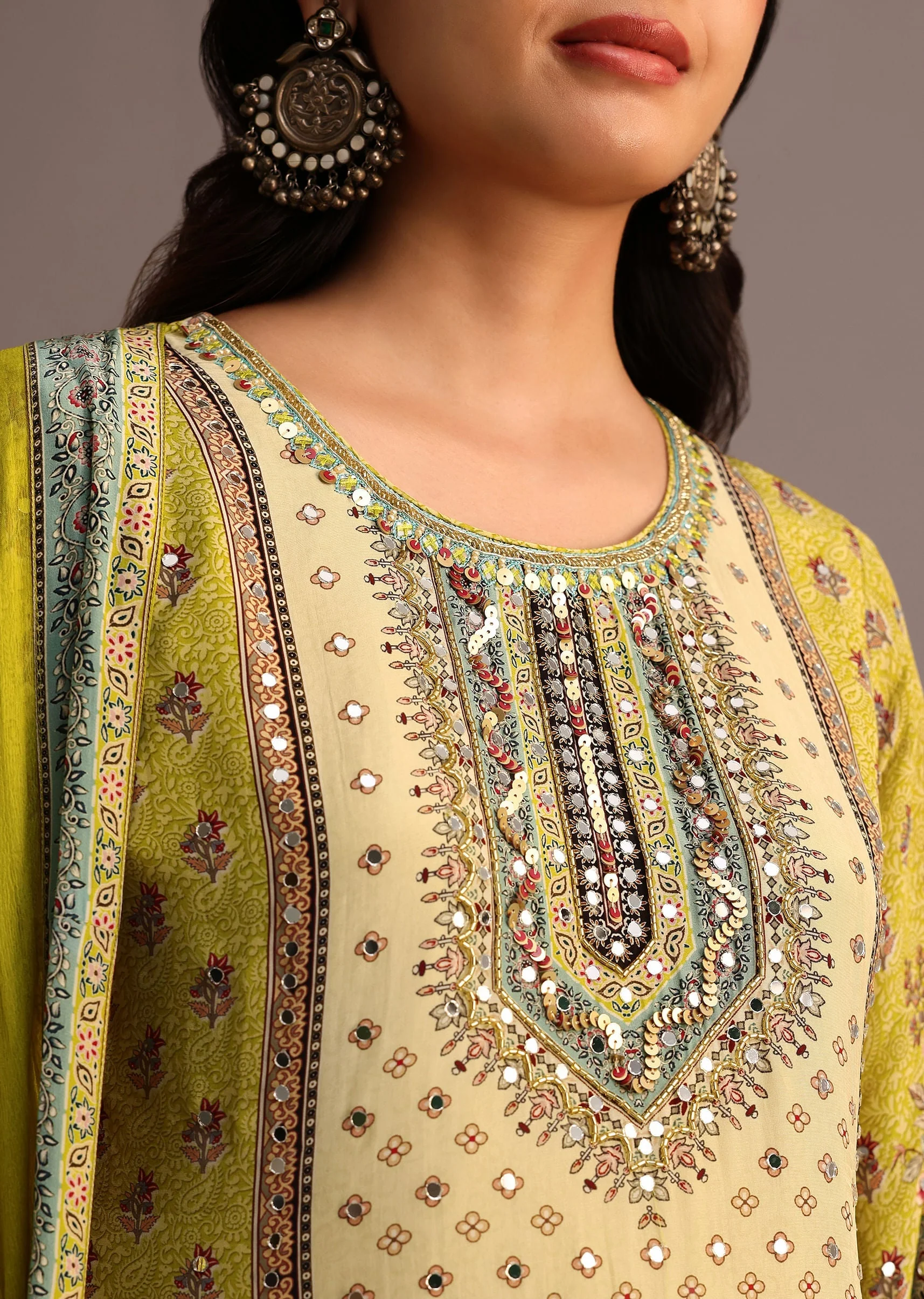 Green Printed Sharara Set With Chiffon Dupatta - Image 2