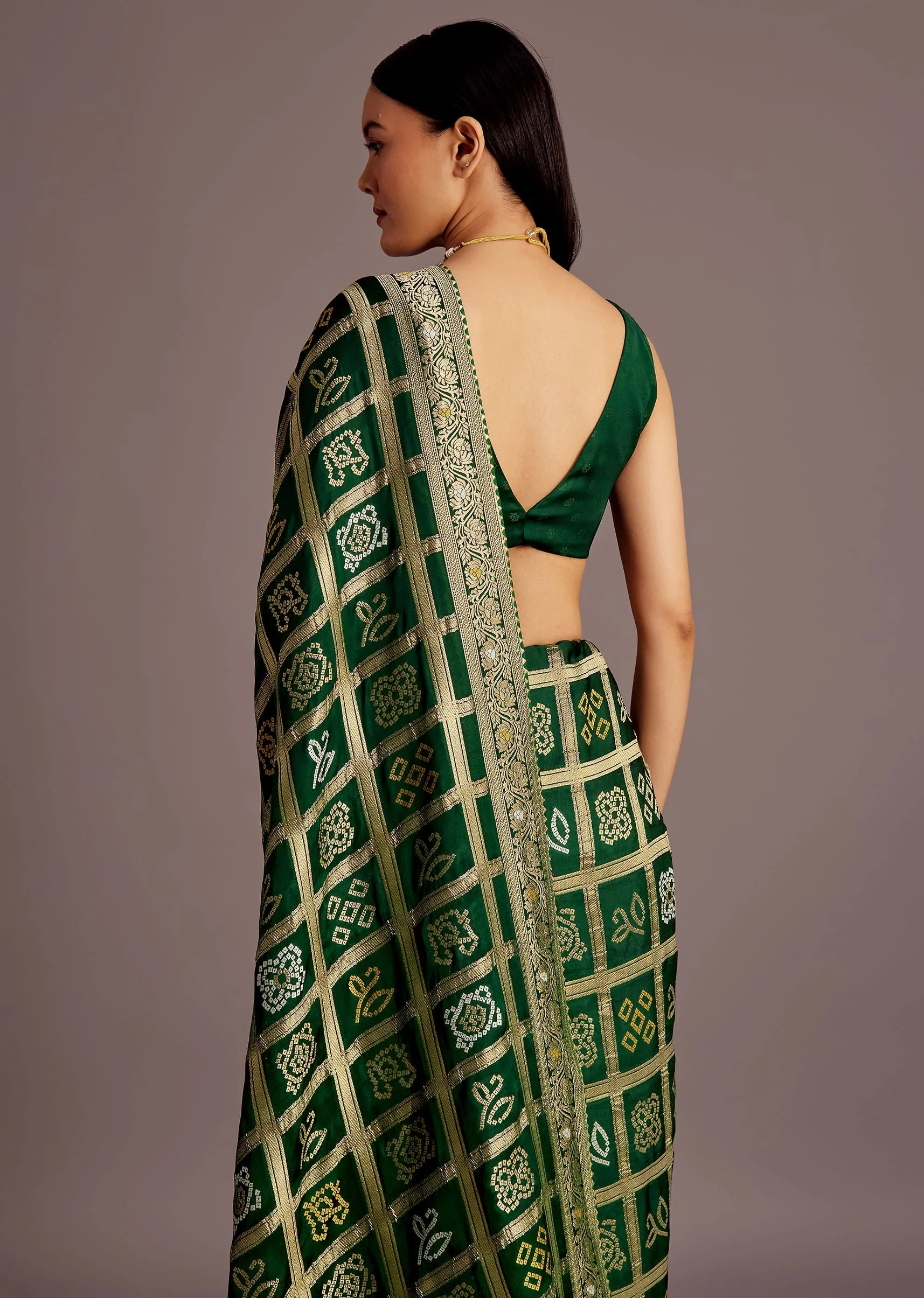 Green Silk Bandhani Woven Saree - Image 6