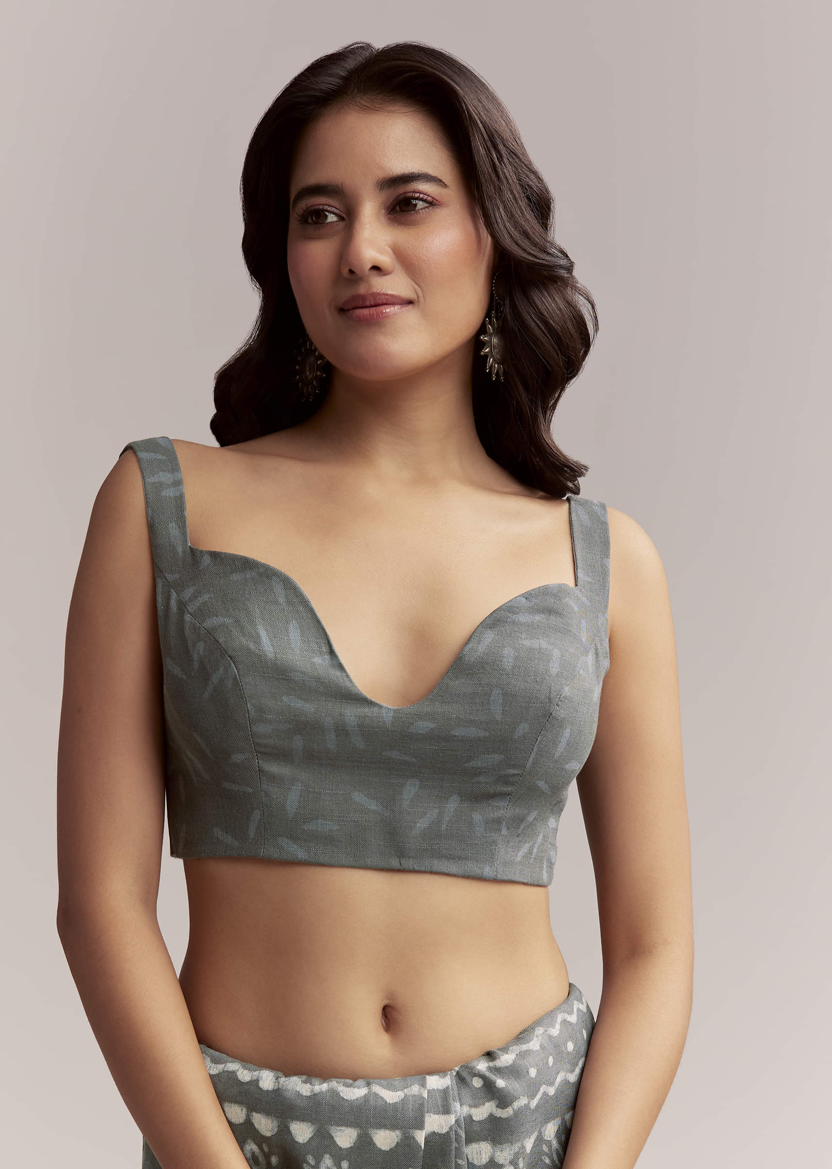 Grey Linen Printed Saree With Authentic Ajrakh Geometric Print - Image 7