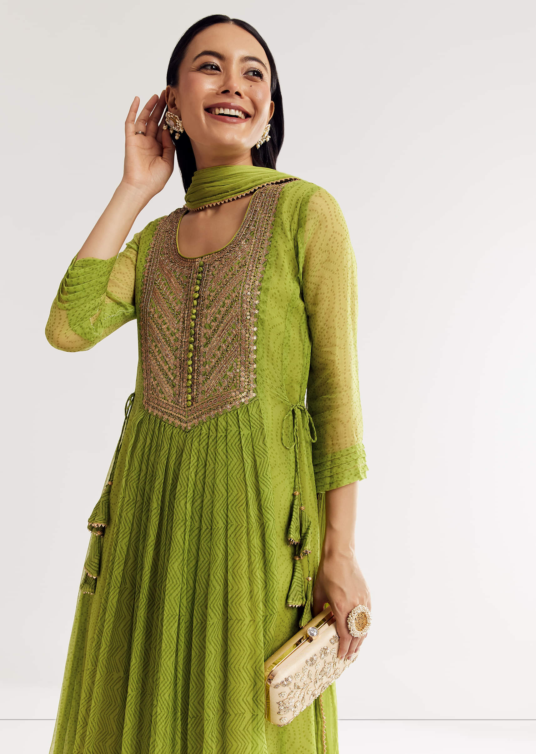 Light Green Printed Chiffon Kurta Dupatta Set With Sequin Work - Image 4