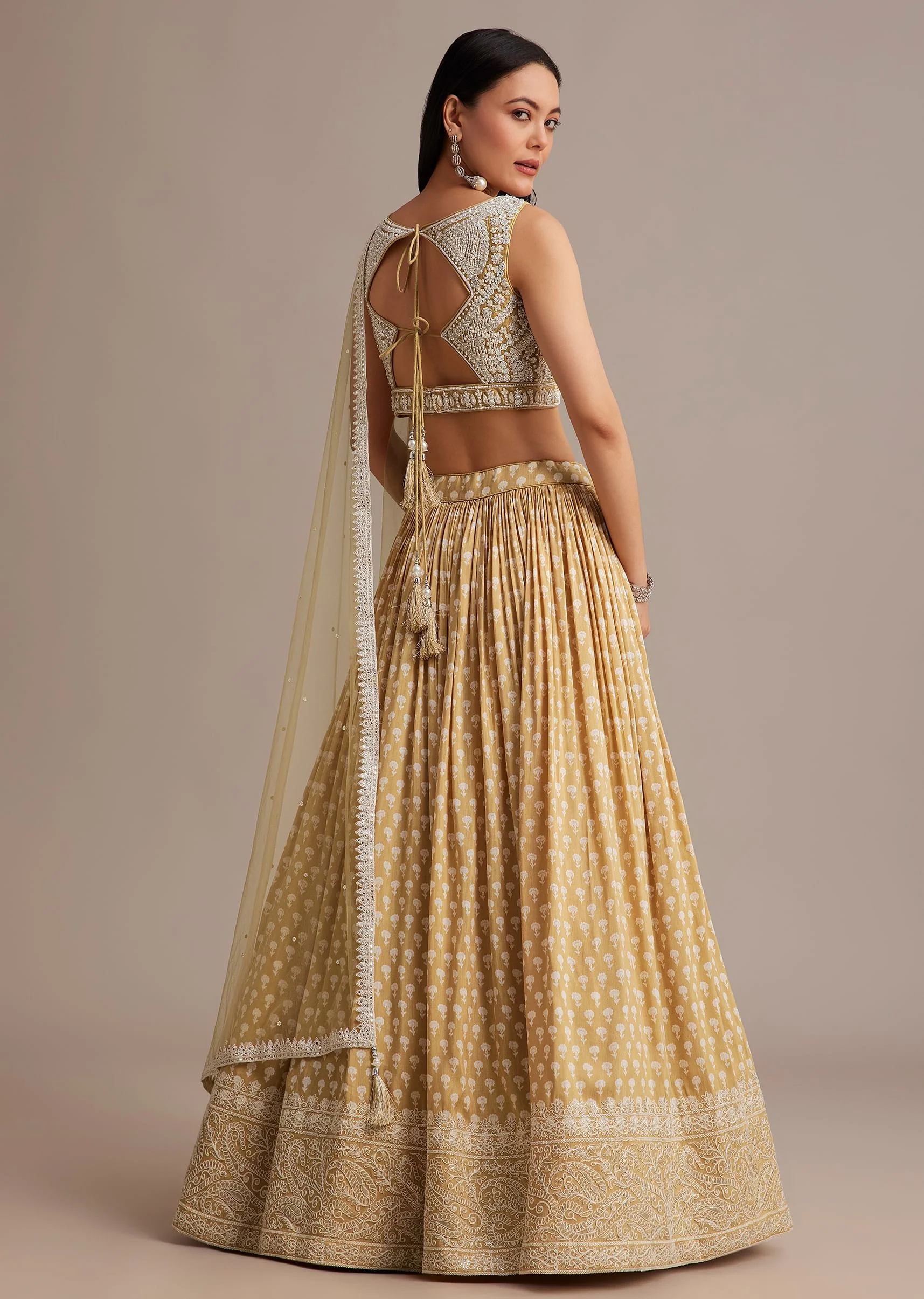 Light Yellow Printed Lehenga Set With Mirror And Moti Work - Image 4