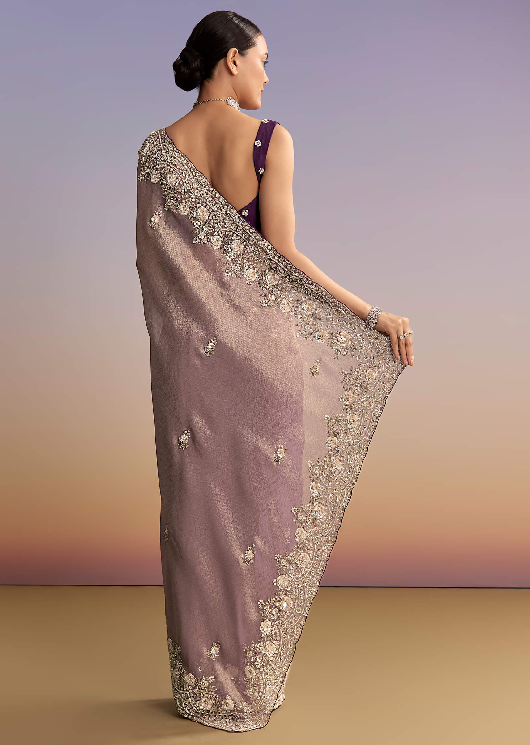 Mauve Jacquard Embroidered Saree With Floral Border - Image 4