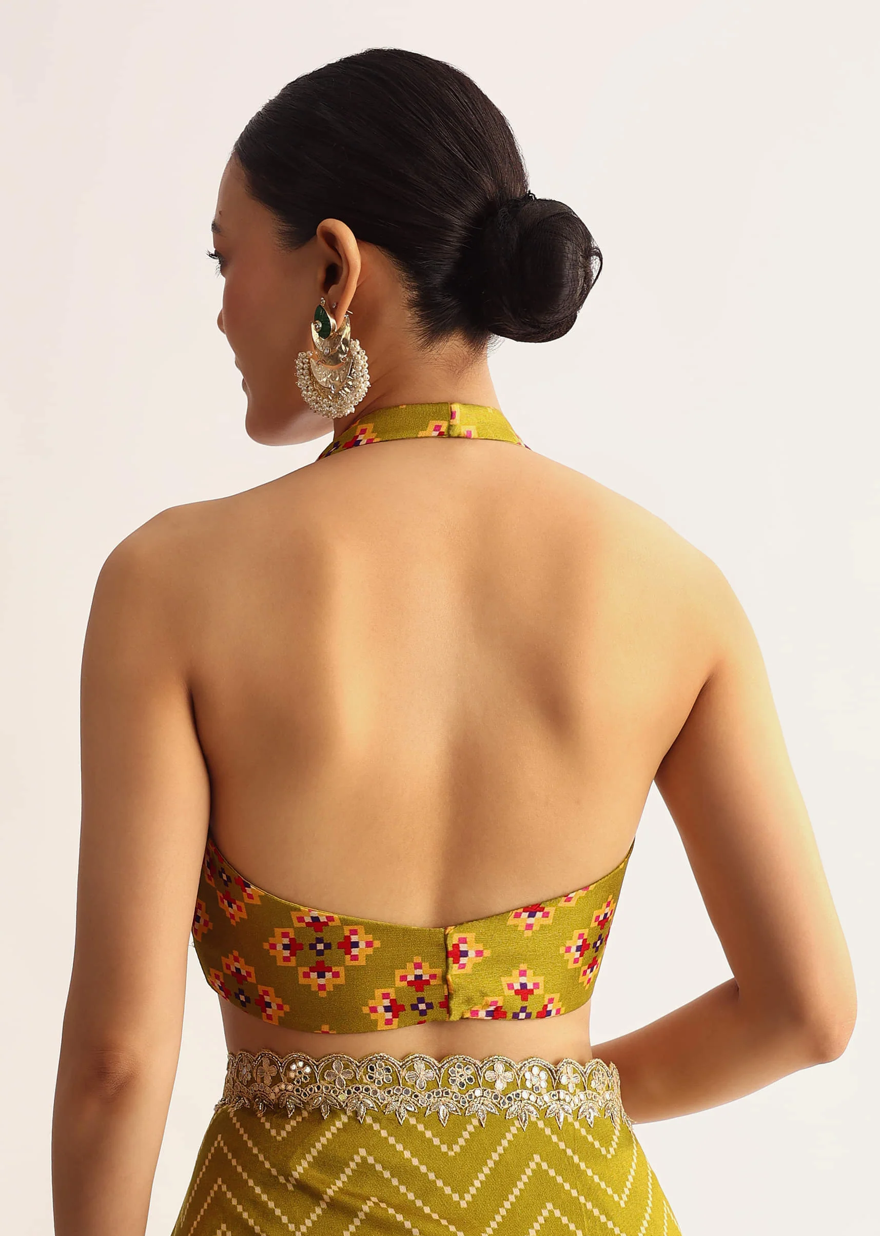 Mehendi Green Patola Printed Satin Saree With Scallop Embroidered Border - Image 8