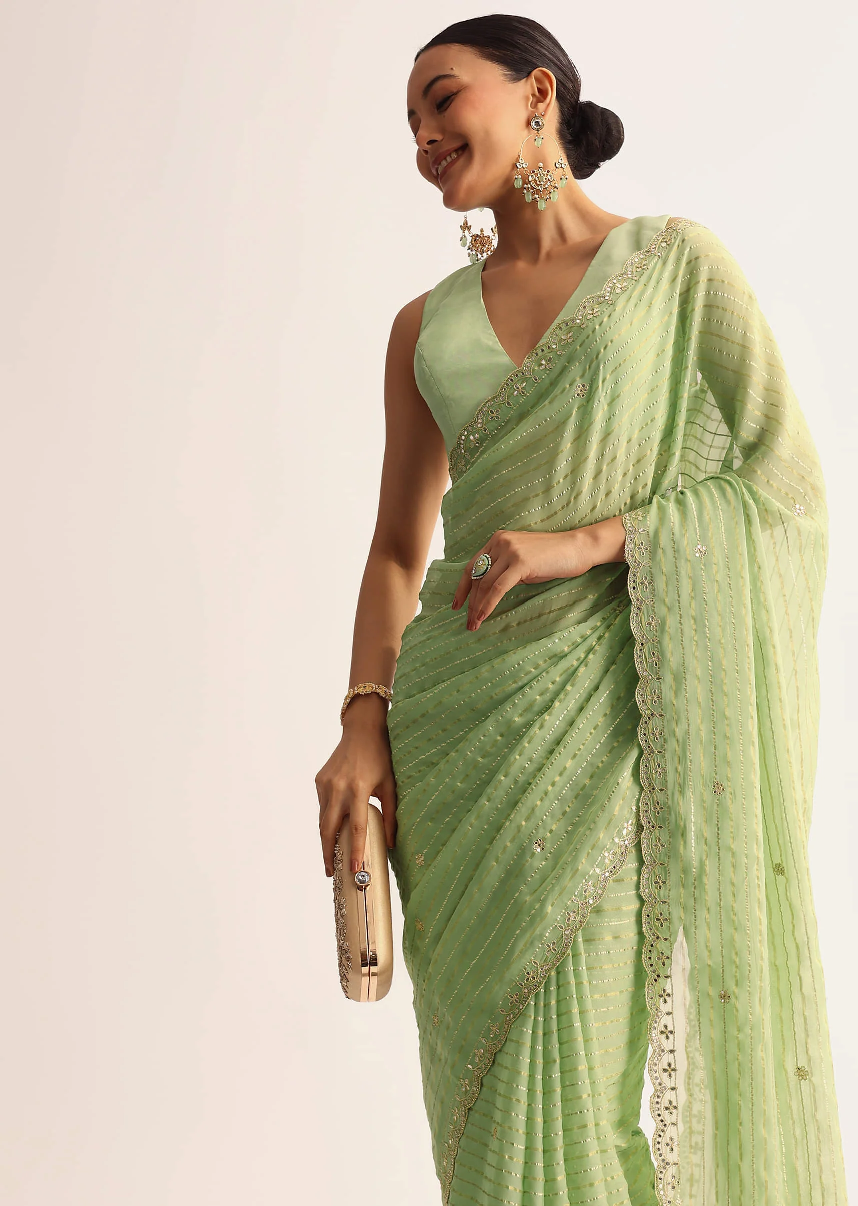 Mint Green Scallop Bordered Saree With Foil Printed Stripes - Image 5