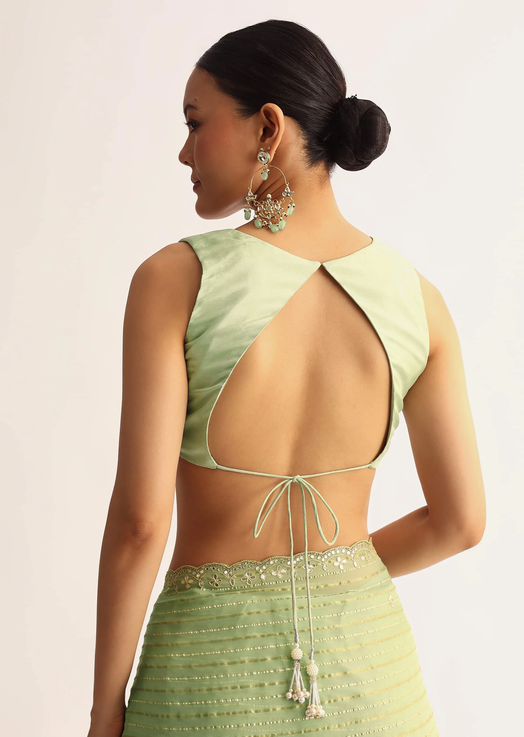 Mint Green Scallop Bordered Saree With Foil Printed Stripes - Image 8