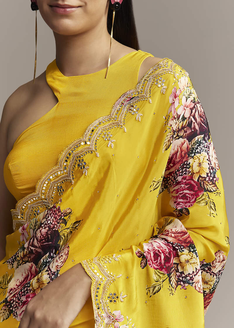 Mustard Crepe Saree With Floral Print And Mirror Border - Image 2