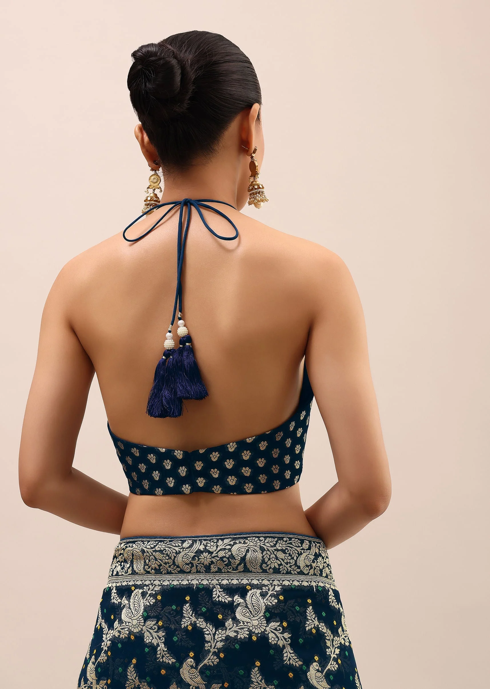 Peacock Blue Saree In Zari Jaal With Unstitched Blouse - Image 8