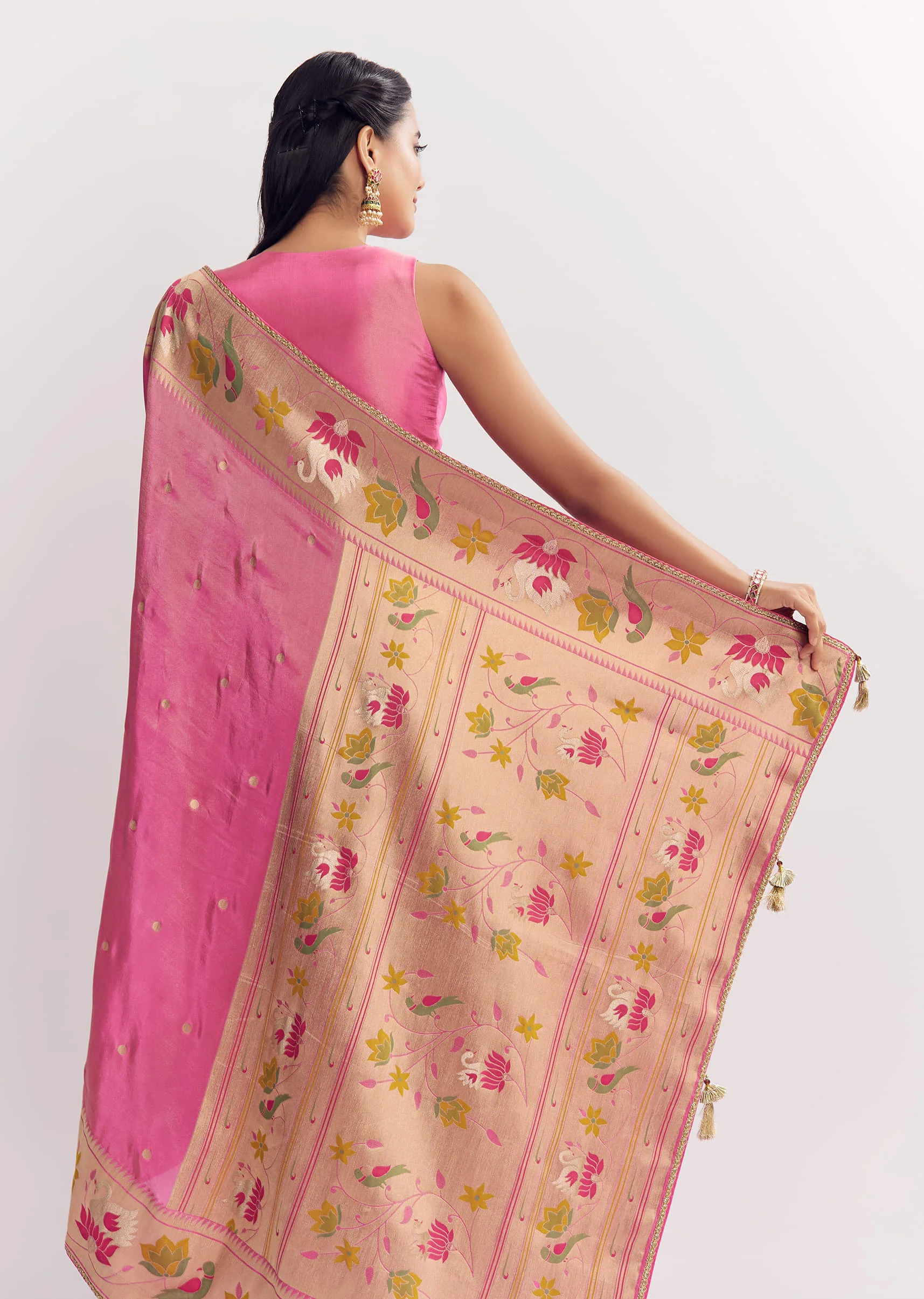 Pink Dola Silk Paithani Saree With Dollar Butti And Multicolor Motif - Image 6