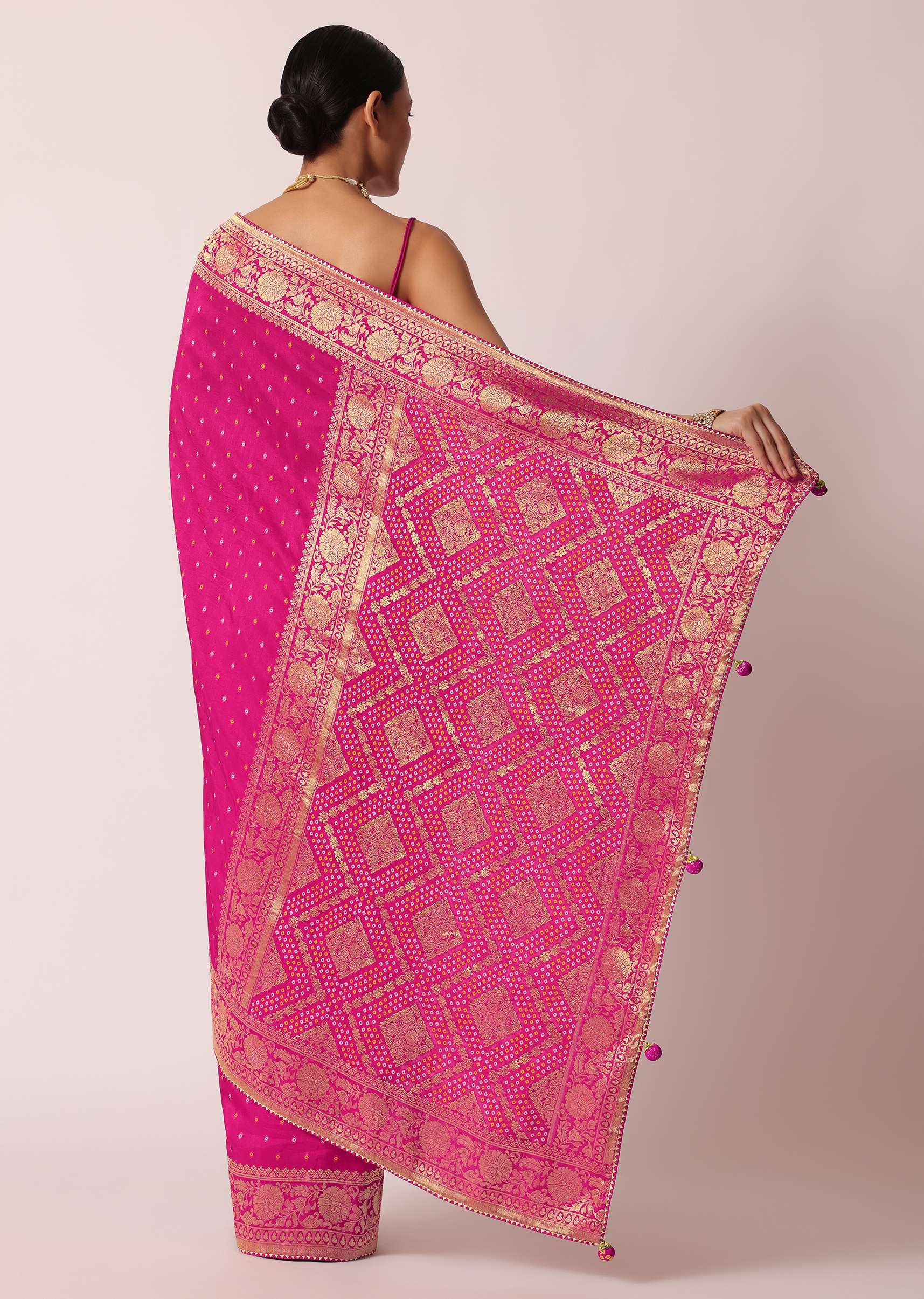Rani Pink Banarasi Saree With Bandhani Buttis And Unstitched Blouse Piece - Image 4