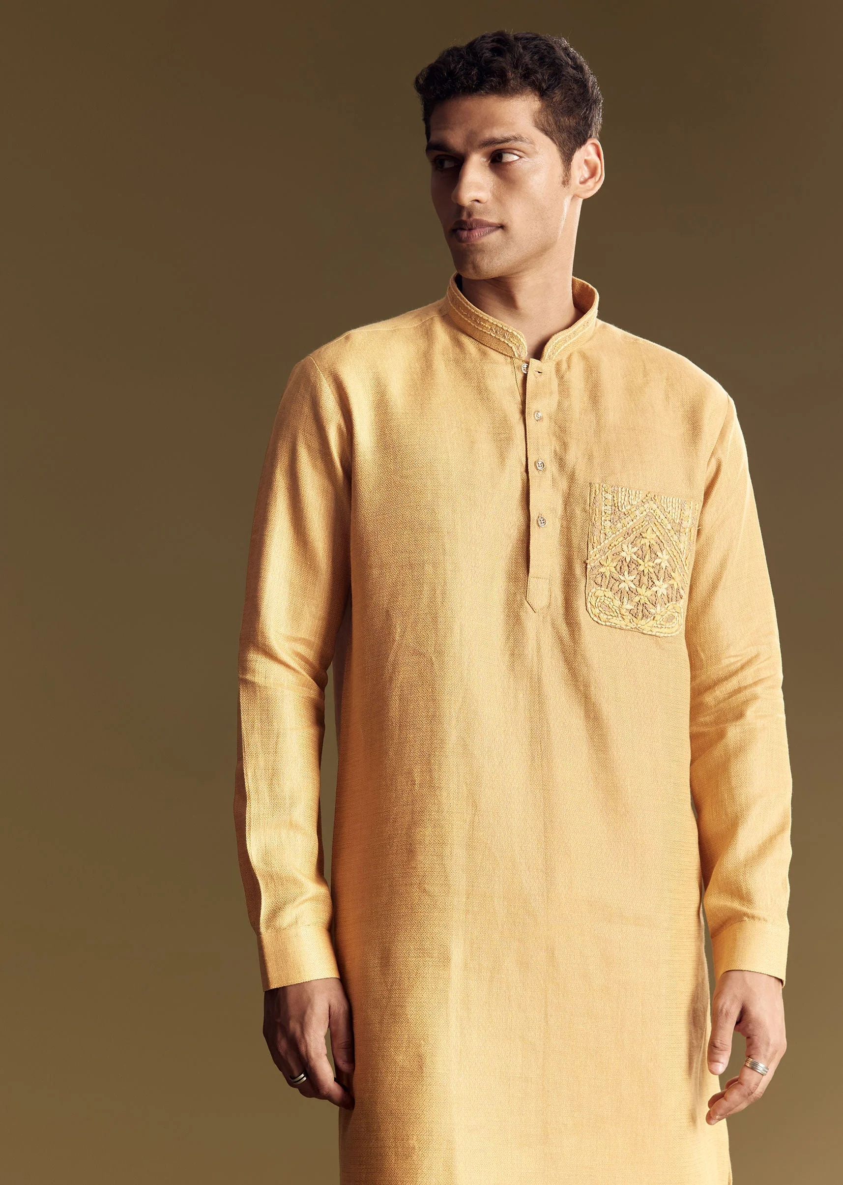 Yellow Linen Kurta Set With Embroidered Thread - Image 3
