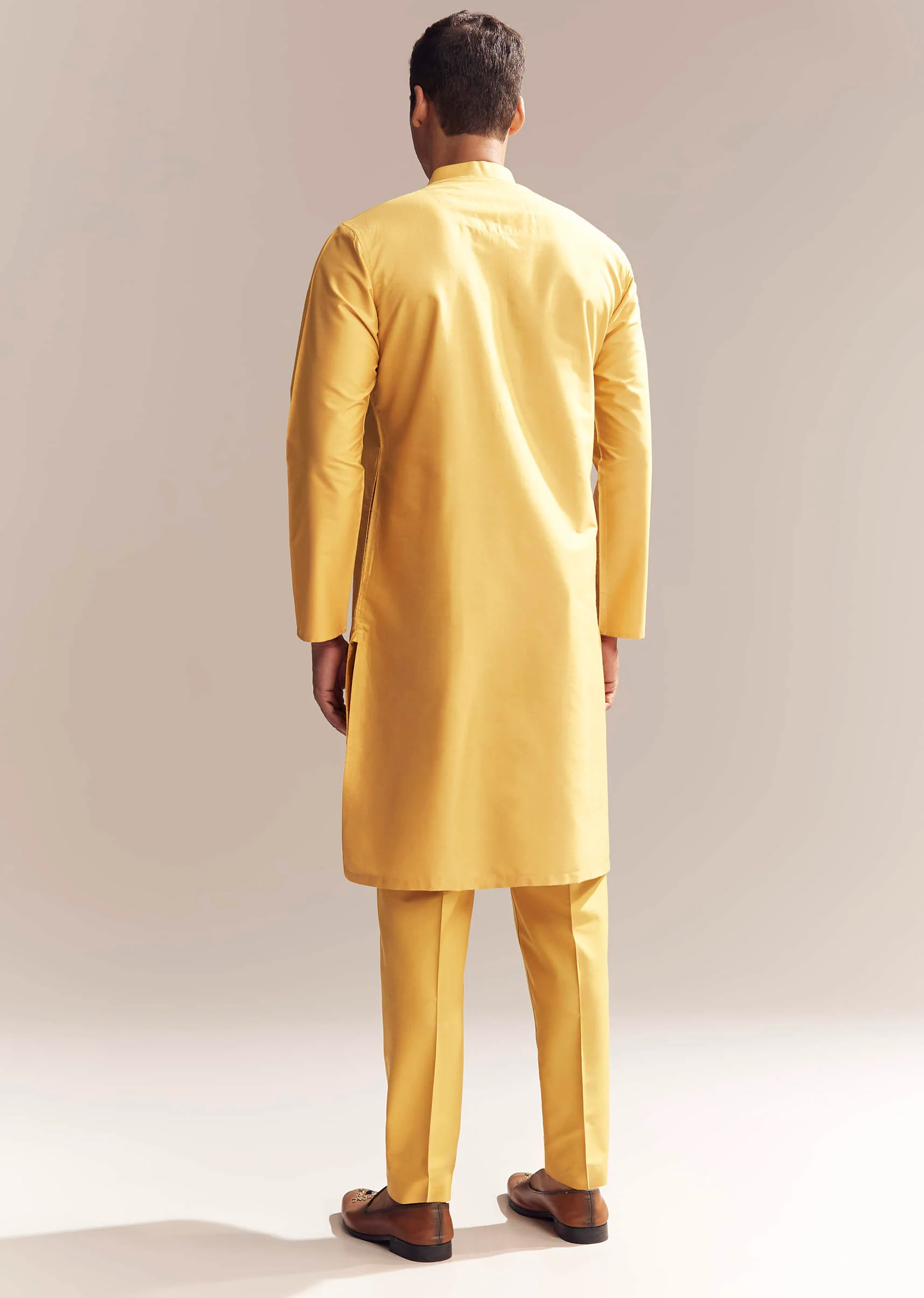 Yellow Silk Kurta Set For Men With Zardosi And Aari Work - Image 5